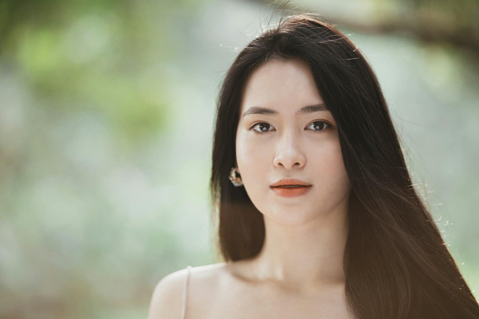 Glowing natural skin — the result standard at IAVE